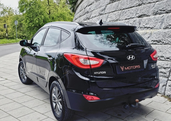 Hyundai ix35 cena 49700 przebieg: 237197, rok produkcji 2015 z Golina małe 781